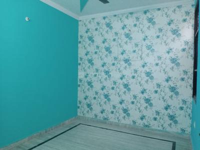 Bedroom Image of 1000 Sq.ft 3 BHK Builder Floor for sale in Uttam Nagar New Delhi for Rs. 5500000