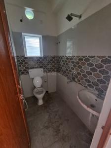 Bathroom Image of 780 Sq.ft 2 BHK Apartment / Flat for sale in Haltu Kolkata for Rs. 5500000