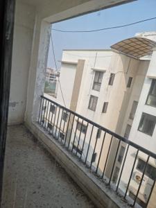 Balcony Image of 2000 Sq.ft 5 BHK Apartment / Flat for rent in Atladara Vadodara for Rs. 30000