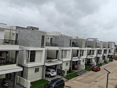 Image of 3300 Sq.ft 4 BHK Villa for rent in Kompally, Hyderabad for Rs. 52000