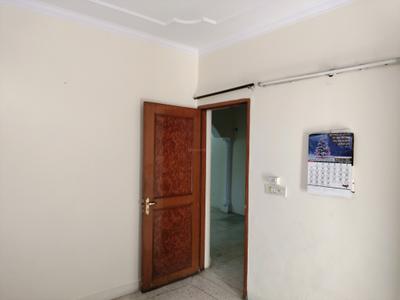 Bedroom Image of 2100 Sq.ft 3 BHK Apartment / Flat for sale in Brindawan Garden CGHS, Sector 12 Dwarka New Delhi for Rs. 27000000