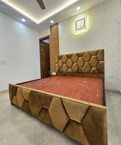 Bedroom Image of 1550 Sq.ft 3 BHK Builder Floor for sale in Vaishali Ghaziabad for Rs. 18200000