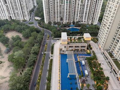 Image of 1752 Sq.ft 2 BHK Apartment / Flat for rent in DLF One Midtown, Karampura, New Delhi for Rs. 72000