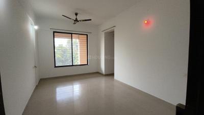 Living Room Image of 700 Sq.ft 2 BHK Apartment / Flat for rent in Kolte Patil Margosa Heights, Mohammed Wadi Pune for Rs. 16000