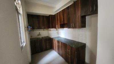 Kitchen Image of 950 Sq.ft 2 BHK Apartment / Flat for rent in Jaypee Kosmos, Sector 134 Noida for Rs. 23999