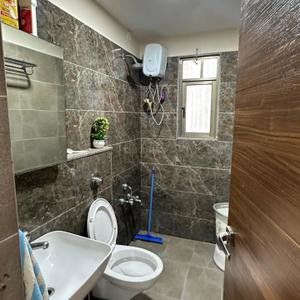 Image of 1800 Sq.ft 3 BHK Apartment / Flat for rent in Science City, Ahmedabad for Rs. 45000