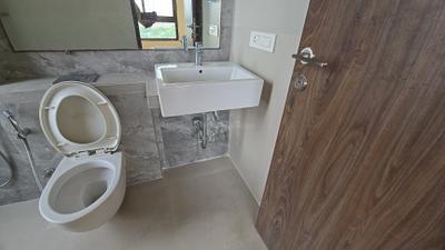 Image of 1058 Sq.ft 3 BHK Apartment / Flat for sale in The Atmosphere O2, Mulund West, Mumbai for Rs. 36000000