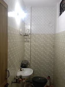 Bathroom Image of 2100 Sq.ft 8 BHK Independent House for sale in Sector 41 Noida for Rs. 62500000