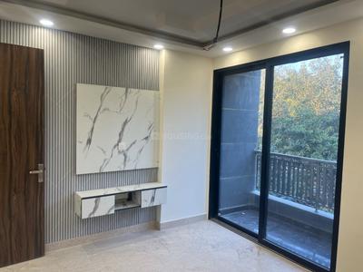 Bedroom Image of 950 Sq.ft 2 BHK Builder Floor for sale in Ramesh Nagar New Delhi for Rs. 15500000