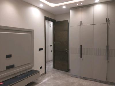 Bedroom Image of 1350 Sq.ft 3 BHK Builder Floor for sale in Paschim Vihar New Delhi for Rs. 28000000