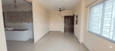 Image of 1299 Sq.ft 3 BHK Apartment / Flat for sale in Chinar Park, Kolkata for Rs. 7000000