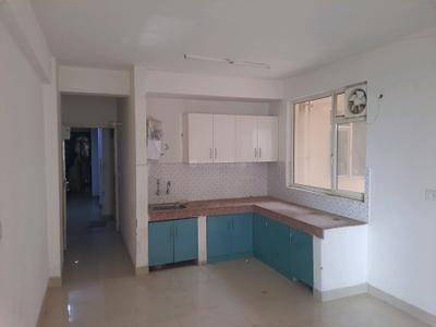 Living Room Image of 737 Sq.ft 2 BHK Apartment / Flat for sale in HCBS Sports Ville, Mohammadpur Gujar Gurgaon for Rs. 4200000