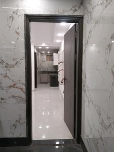 Main Entrance Image of 1500 Sq.ft 3 BHK Builder Floor for sale in Shalimar Bagh New Delhi for Rs. 13500000