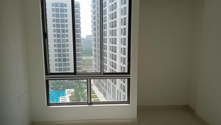 Merlin 5th Avenue Main Image 1