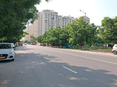 Image of 1863 Sq.ft Residential Plot / Land for sale in Sector 76, Noida for Rs. 32100000