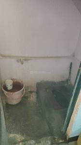 Bathroom Image of 150 Sq.ft 1 RK Independent House for rent in Indore GPO Indore for Rs. 3000