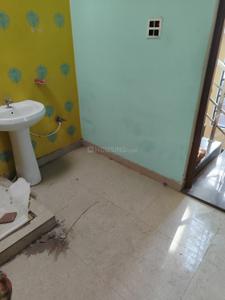 Bedroom Image of 700 Sq.ft 2 BHK Independent House for rent in Danganj Varanasi for Rs. 6929