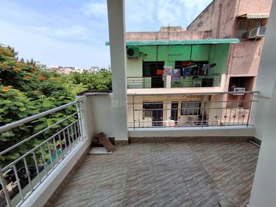 Balcony Image of 1100 Sq.ft 2 BHK Apartment / Flat for sale in Vikaspuri New Delhi for Rs. 12500000