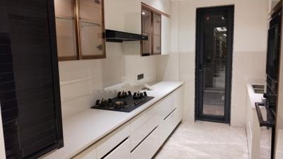 Kitchen Image of 2100 Sq.ft 4 BHK Builder Floor for rent in Big Block South City 2, Sector 49 Gurgaon for Rs. 95000