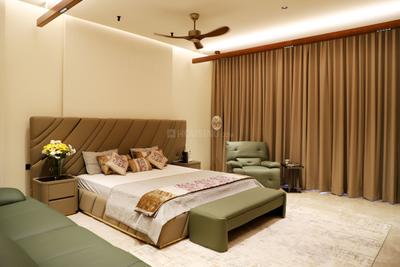 Bedroom Image of 1450 Sq.ft 3 BHK Apartment / Flat for sale in Sector 100 Noida for Rs. 6300000