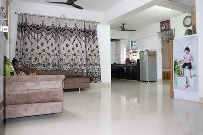 2 BHK Flat