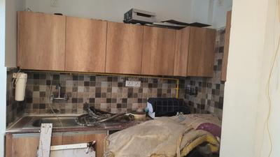 Kitchen Image of 607 Sq.ft 2 BHK Apartment / Flat for rent in Prateek Grand City, Siddharth Vihar Ghaziabad for Rs. 28000