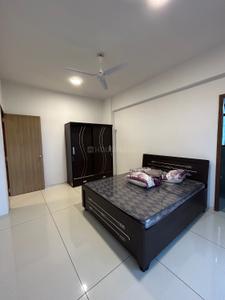 Bedroom Image of 1850 Sq.ft 3 BHK Apartment / Flat for rent in Vihav Elinor, New Alkapuri Vadodara for Rs. 30000