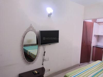 1 RK Independent Builder Floor