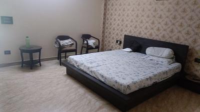 Bedroom Image of 1620 Sq.ft 2.5 BHK Builder Floor for rent in Rajouri Garden New Delhi for Rs. 48000
