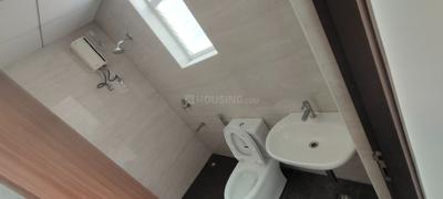 Bathroom Image of 396 Sq.ft 1 RK Studio for rent in Adhya, Saravanampatty Coimbatore for Rs. 15000