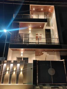 Building Image of 2900 Sq.ft 4 BHK Duplex for sale in Manas Mayur Vihar, Indira Nagar Lucknow for Rs. 17500000