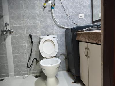 Image of 1040 Sq.ft 2 BHK Apartment / Flat for rent in Logix Blossom Greens, Sector 143, Noida for Rs. 42500