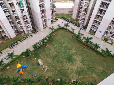 Bedroom One Image of 1000 Sq.ft 2 BHK Apartment / Flat for sale in Suncity Avenue 76, Sector 76 Gurgaon for Rs. 8700000