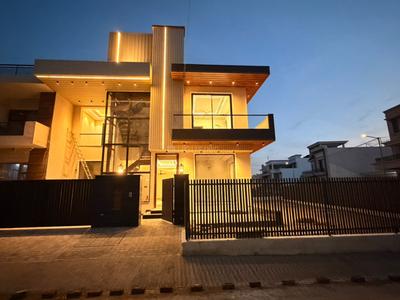 Image of 2700 Sq.ft 6 BHK Independent House for sale in Sector 89, Mohali for Rs. 92500000