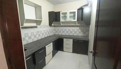 Kitchen Image of 1200 Sq.ft 2 BHK Apartment / Flat for rent in Rathyatra Varanasi for Rs. 24000