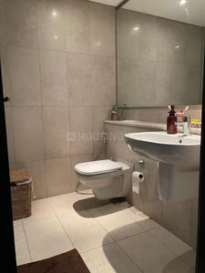 Bathroom Image of 2950 Sq.ft 3.5 BHK Apartment / Flat for sale in Panchshil Towers, Kharadi Pune for Rs. 40000000