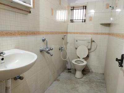 Bathroom Image of 500 Sq.ft 1 BHK Independent House for rent in New Tippasandra Bengaluru for Rs. 25000