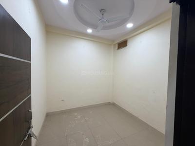 Bedroom Image of 600 Sq.ft 2 BHK Builder Floor for sale in Mayur Vihar Phase 1 New Delhi for Rs. 4000000