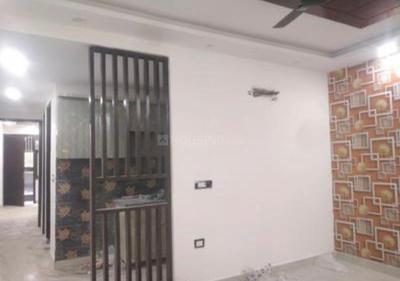 Bedroom Image of 1000 Sq.ft 3 BHK Builder Floor for sale in Govindpuri New Delhi for Rs. 6500000