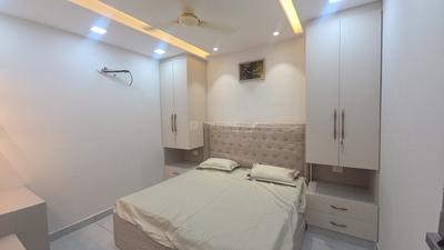 Bedroom Image of 915 Sq.ft 3 BHK Builder Floor for sale in Palam New Delhi for Rs. 8500000