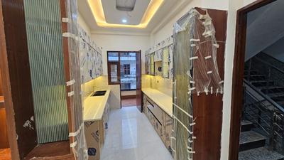 Image of 1830 Sq.ft 3 BHK Builder Floor for sale in Agarwal Aditya World City, Wave City, Ghaziabad for Rs. 9250000