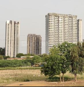 Image of 2352 Sq.ft 4 BHK Apartment / Flat for sale in Paras Dews, Sector 106, Gurgaon for Rs. 21000000