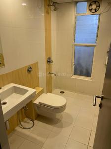 Bathroom Image of 2250 Sq.ft 3 BHK Apartment / Flat for sale in Global Precioso, Kharadi Pune for Rs. 24000000