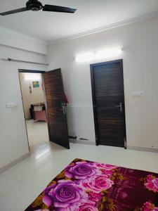Bedroom Image of 1050 Sq.ft 2 BHK Apartment / Flat for rent in Vardhman Sampada, Girdharipura Jaipur for Rs. 13500