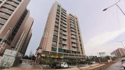 Image of 1737 Sq.ft 3 BHK Apartment / Flat for sale in Alaya Heights, Chharodi, Ahmedabad for Rs. 11000000