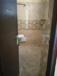 Bathroom Image of 1800 Sq.ft 3 BHK Builder Floor for rent in Sector 46 Noida for Rs. 42000