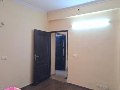 Bedroom Image of 1035 Sq.ft 2 BHK Apartment / Flat for rent in Amrapali Silicon City, Sector 76 Noida for Rs. 35000