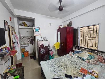 Bedroom Image of 400 Sq.ft 1 RK Apartment / Flat for rent in Nagerbazar Kolkata for Rs. 6500