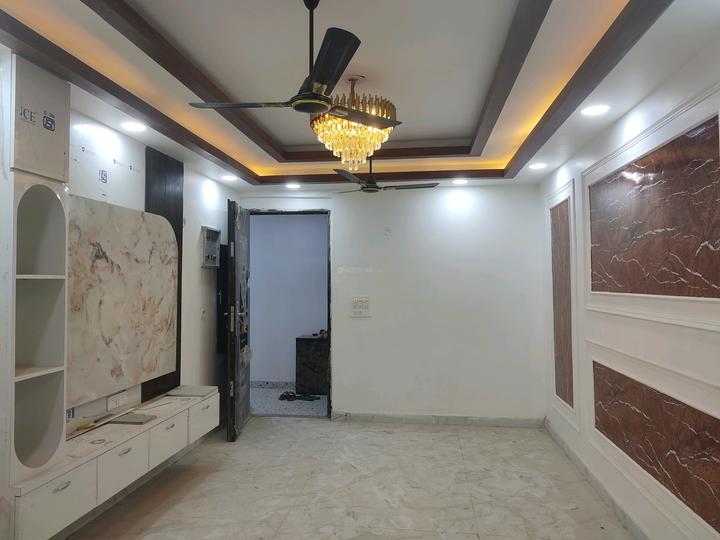 Green Avenue Main Image 1