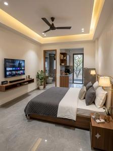 1 RK Independent Builder Floor